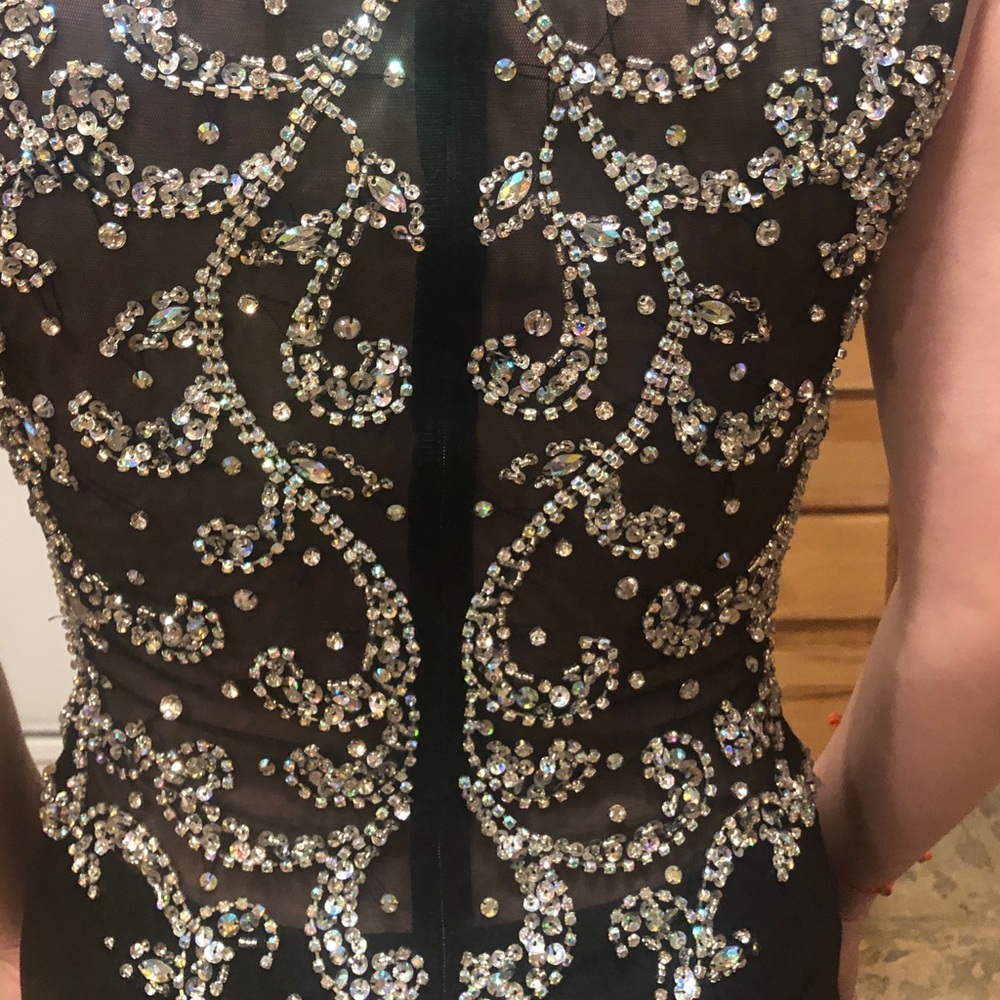 Prom/Pageant Gown - Picture 4 of 7
